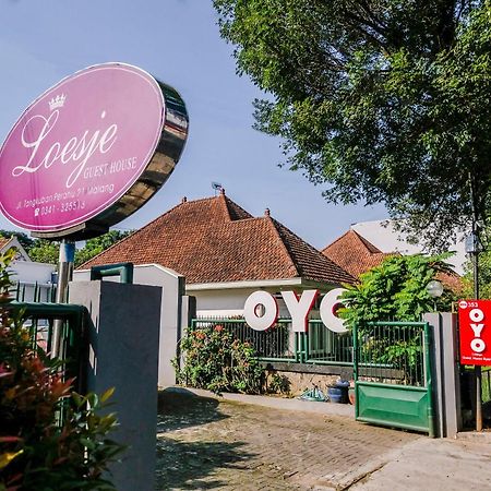 Super Oyo 353 Loesje Guest House Syariah Μαλάνγκ Εξωτερικό φωτογραφία